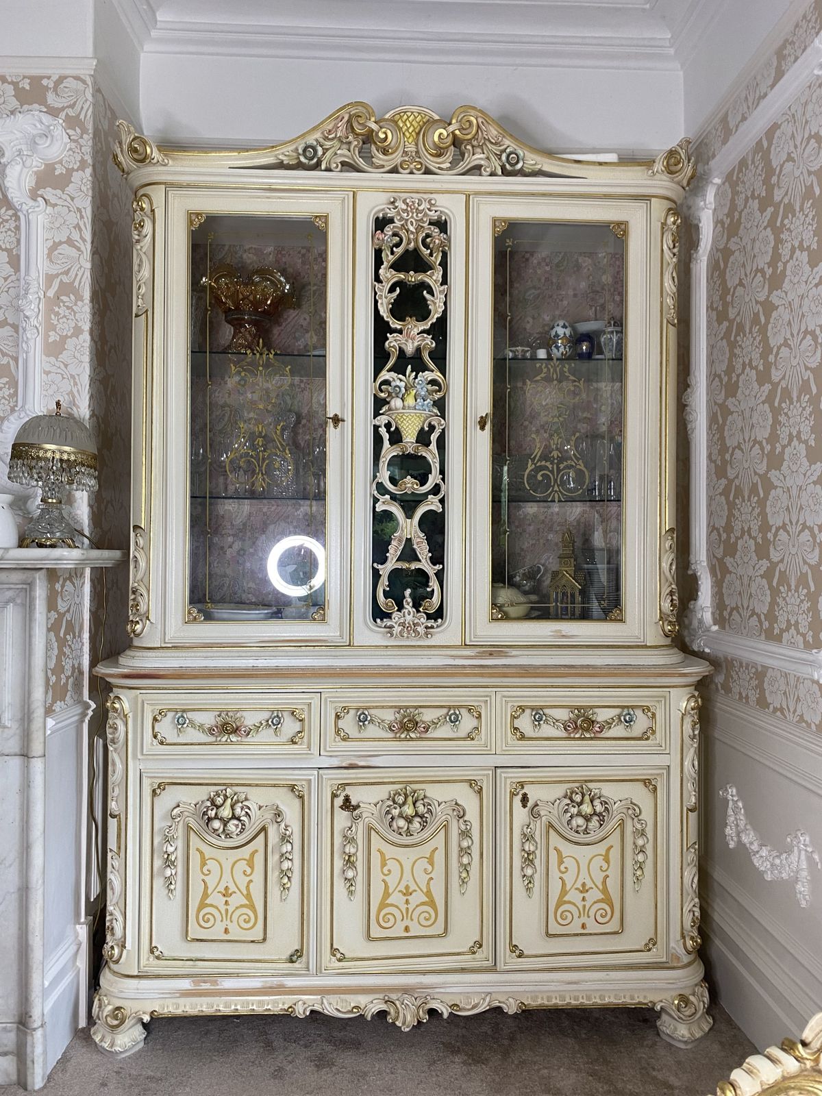 Showcase 20th Century Italian Venetian Baroque Style Glass Showcase Cabinet, Large Silik Rococo photo Furniture