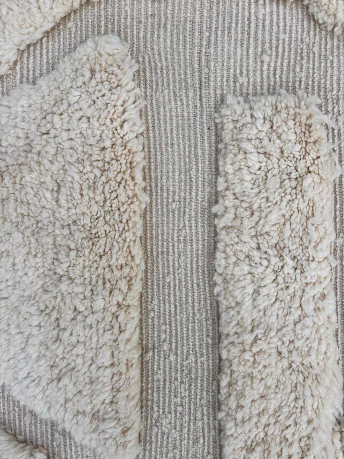 Modern Moroccan Beni Ouarain Wool Rug Cm – Natural Cream With Geometric Pattern   Beni Ourain Carpet   Contemporary Rug   Shaggy Rug photo 1211.0