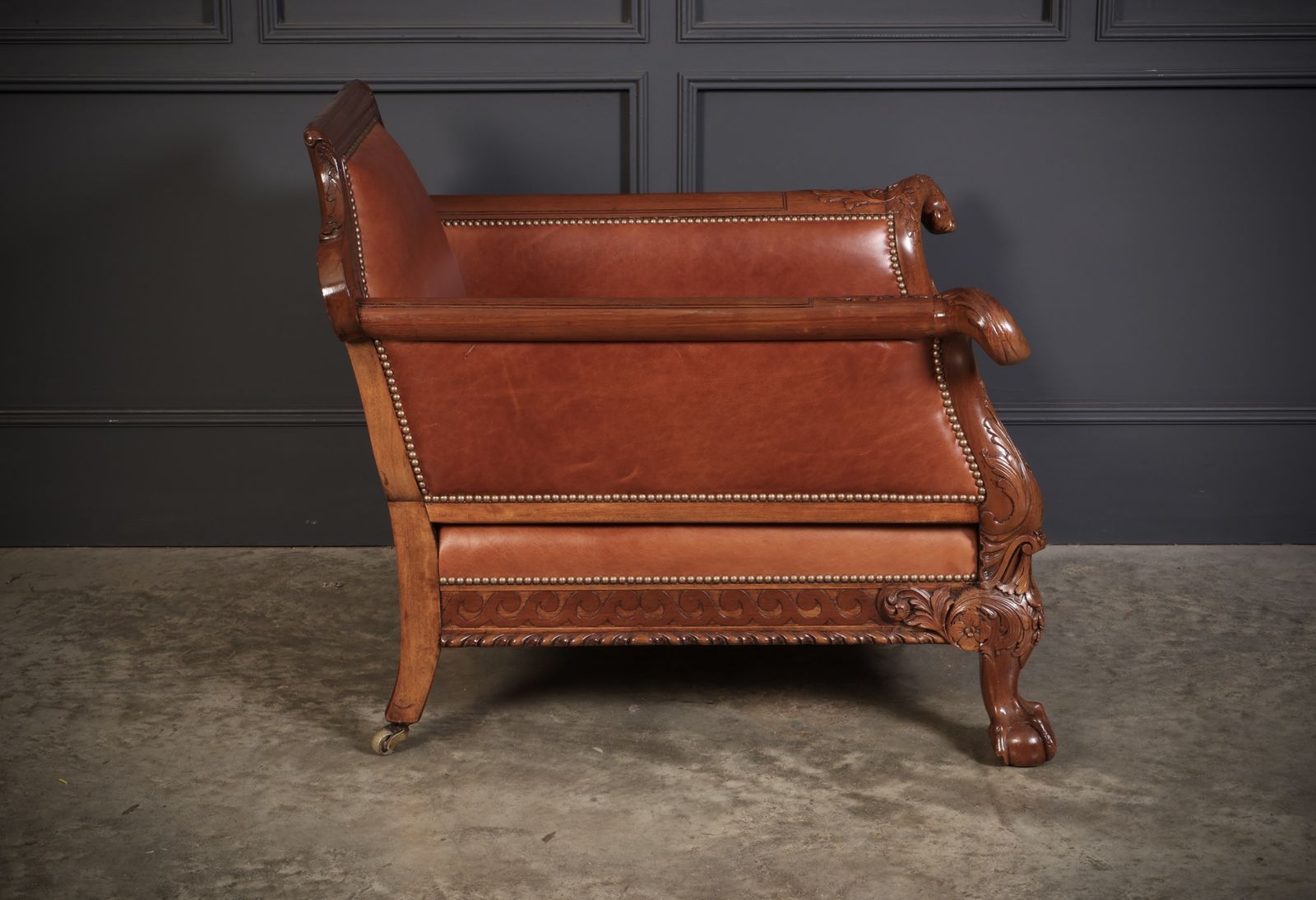 6930.0 Magnificent Quality Antique Mahogany & Leather Suite photo