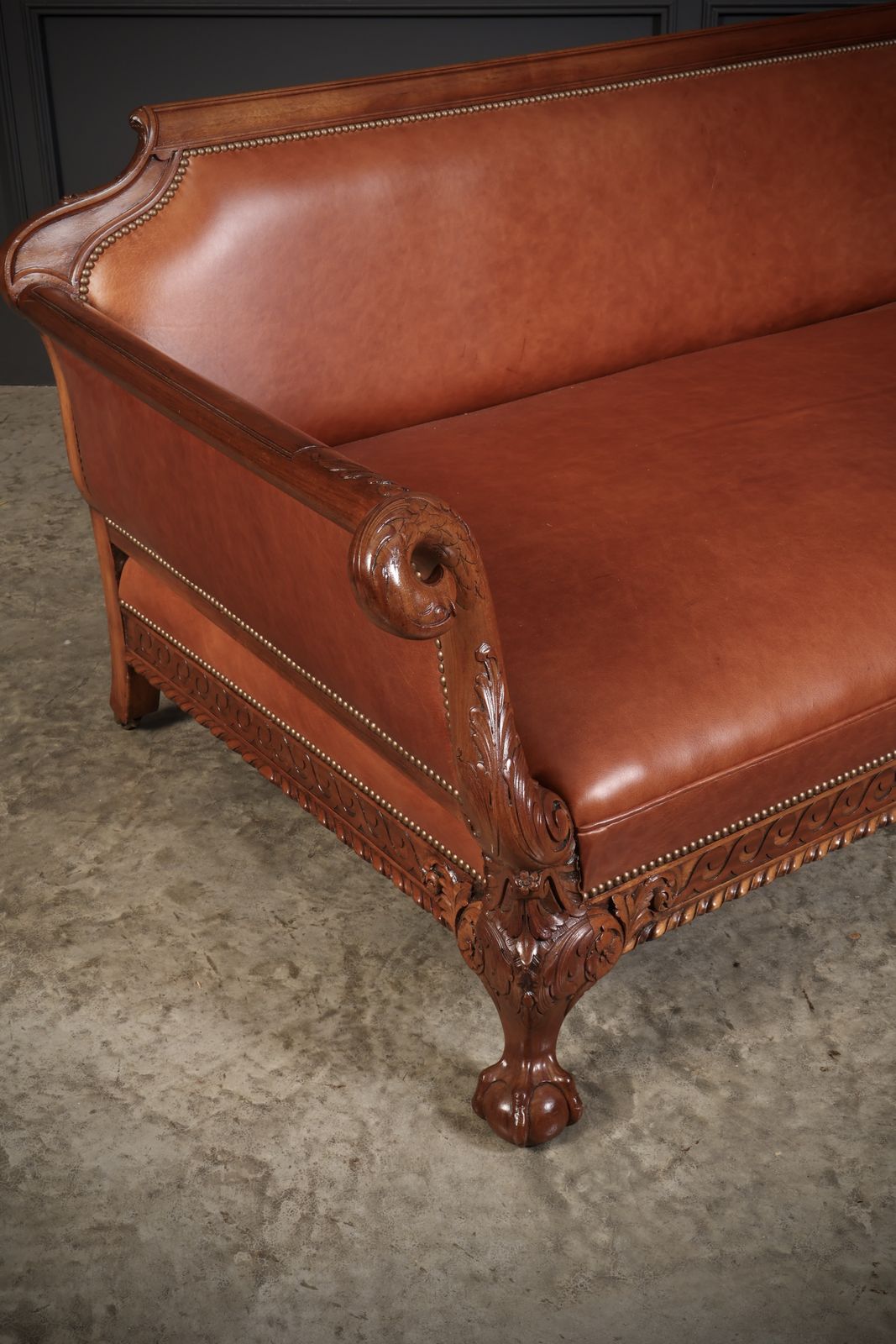 photo buy Magnificent Quality Antique Mahogany & Leather Suite