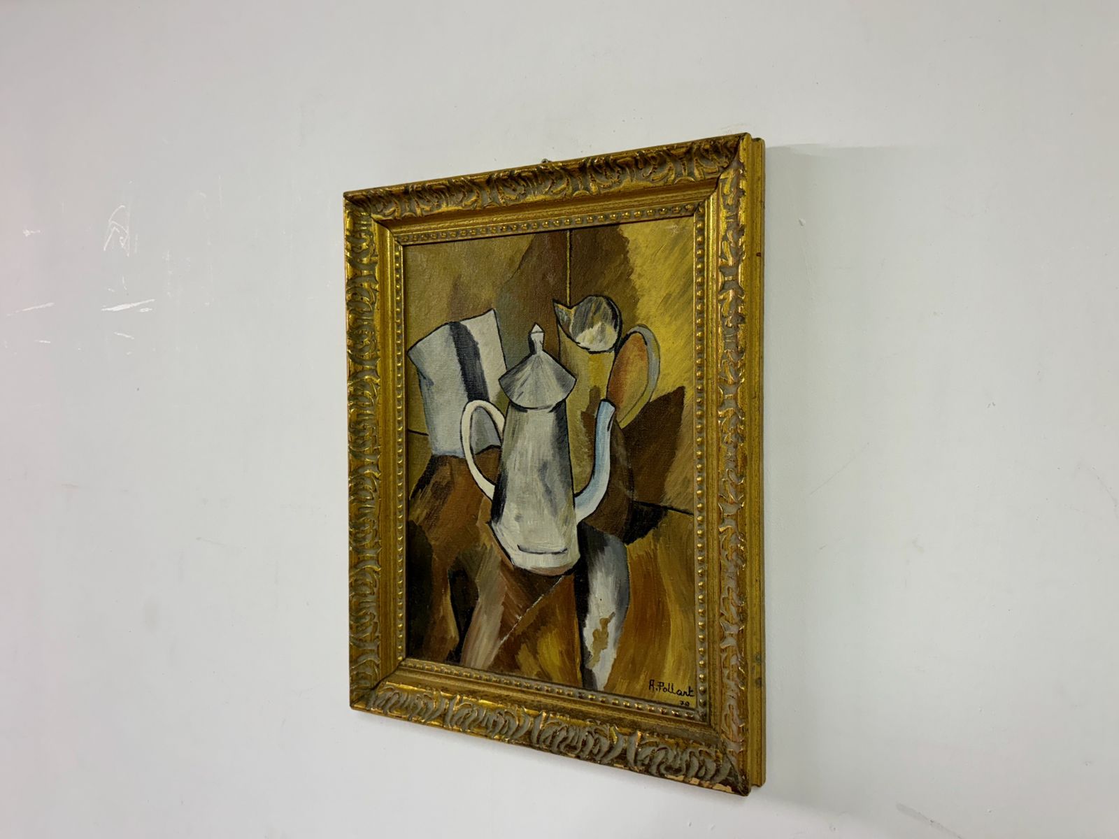 Mid Century Cubist Style Still Life photo vinterior