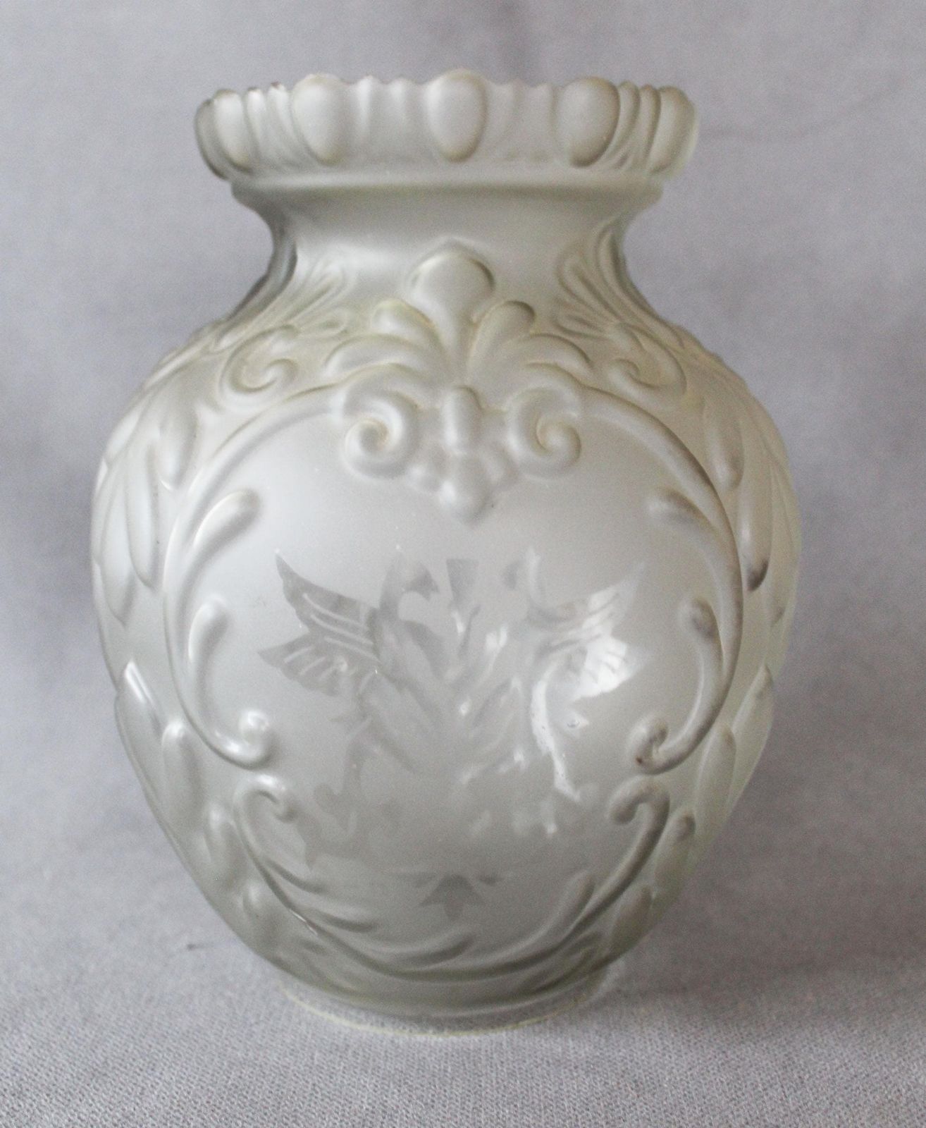 Tall Antique 19th Century Etched Glass Oil Lamp Shade, Lamp Globe, Ornate, Embossed Decoration, Etched Crest Winged Birds, Light Replacement photo 151.0
