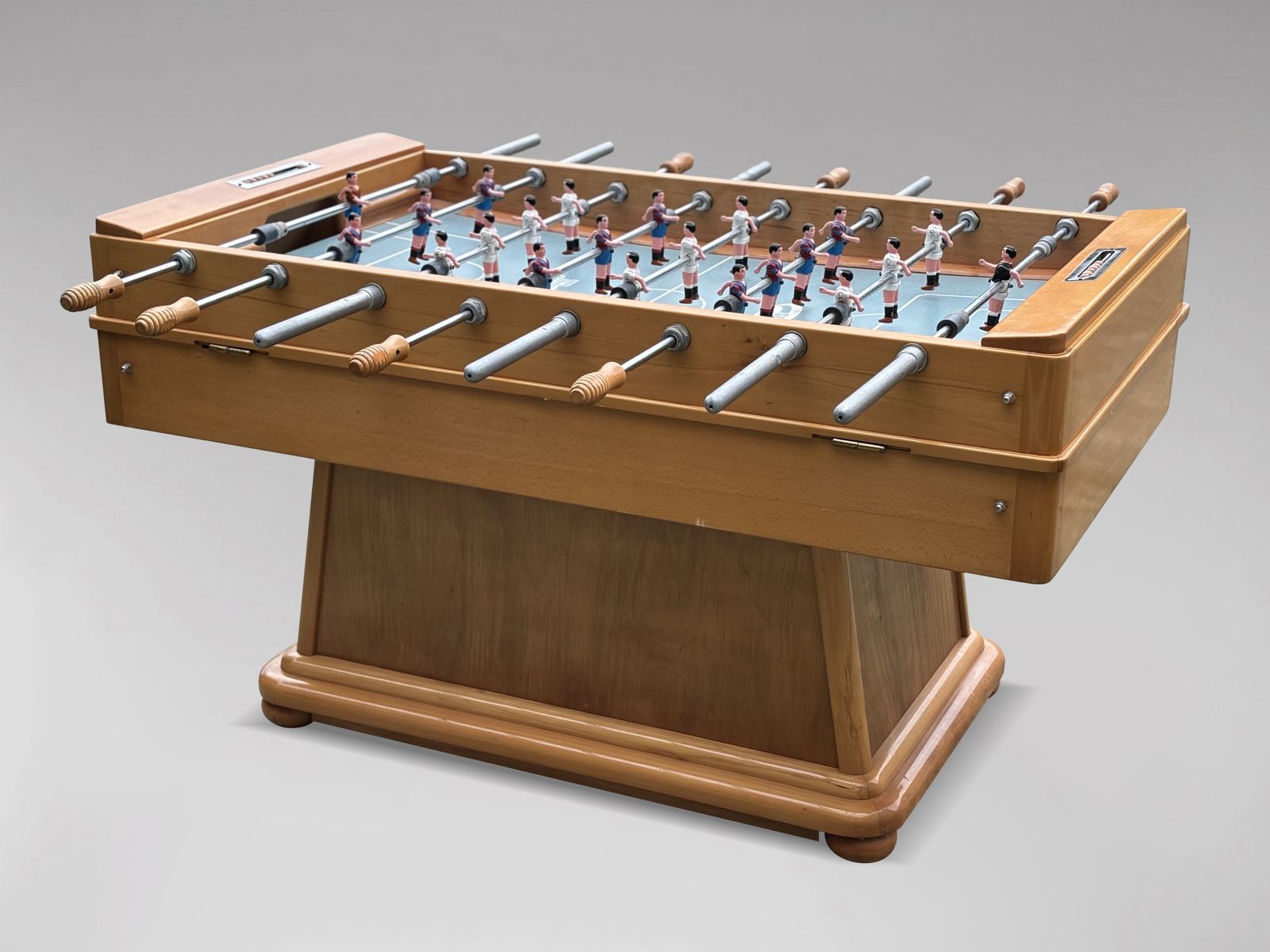 6950.0 Stunning Quality 1980s Spanish Foosball Kicker Table photo