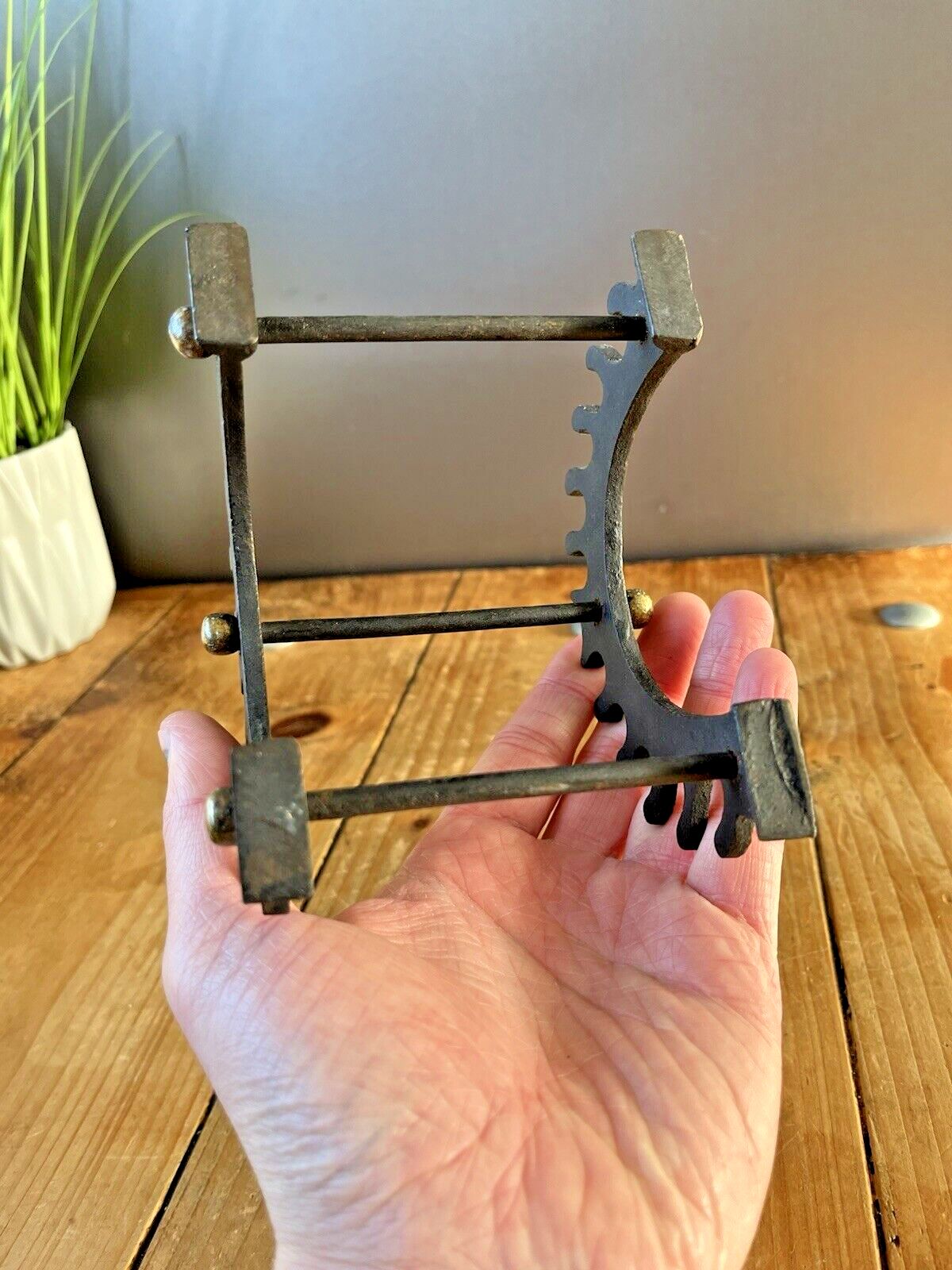 Unusual Antique Iron 11 Pen Display Stand Rack Collectable Victorian Gothic photo vintage