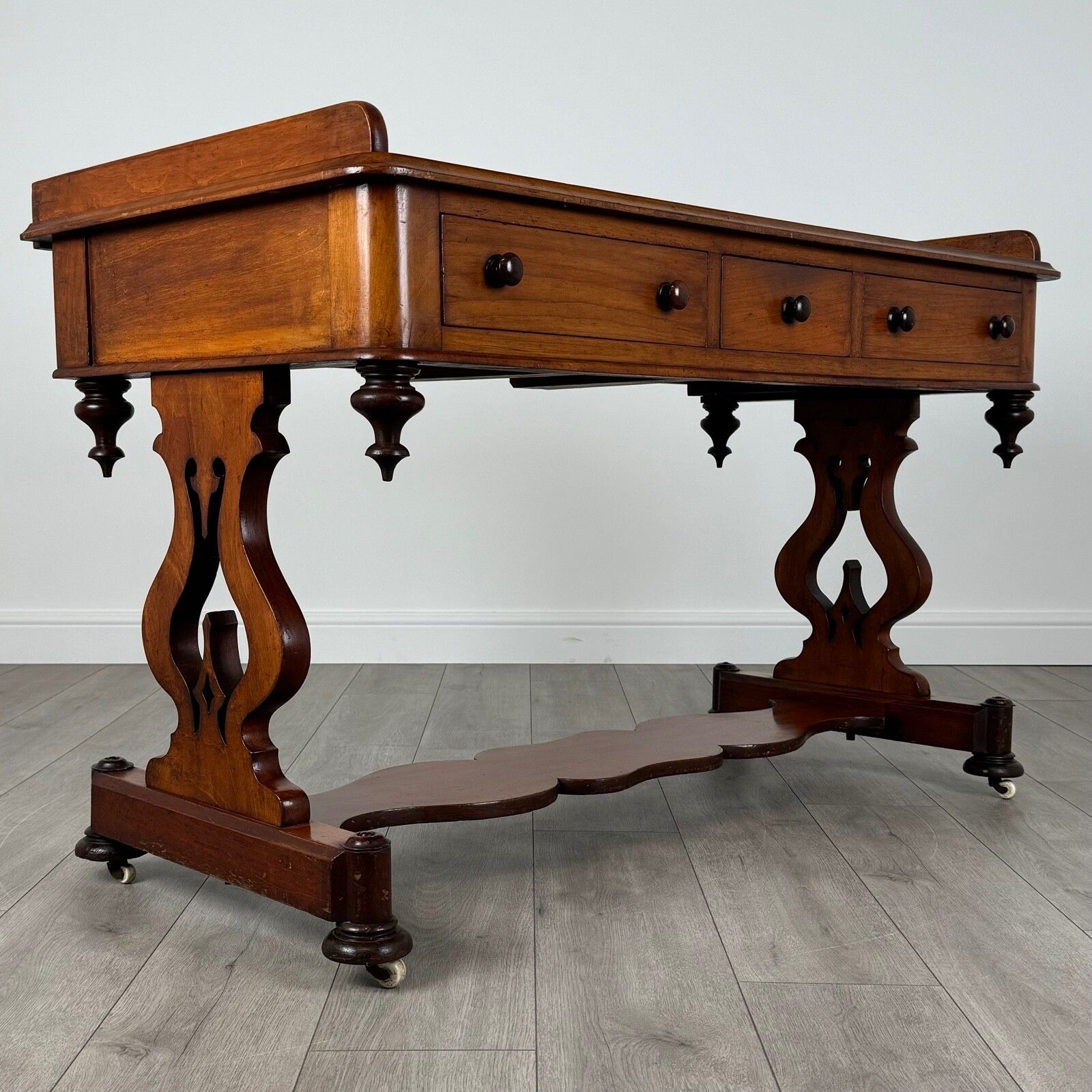Antique 19th Century Mahogany Side Table Of Good Quality photo vintage