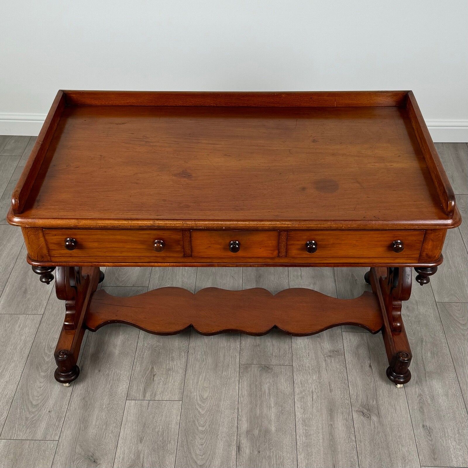 photo furniture Antique 19th Century Mahogany Side Table Of Good Quality