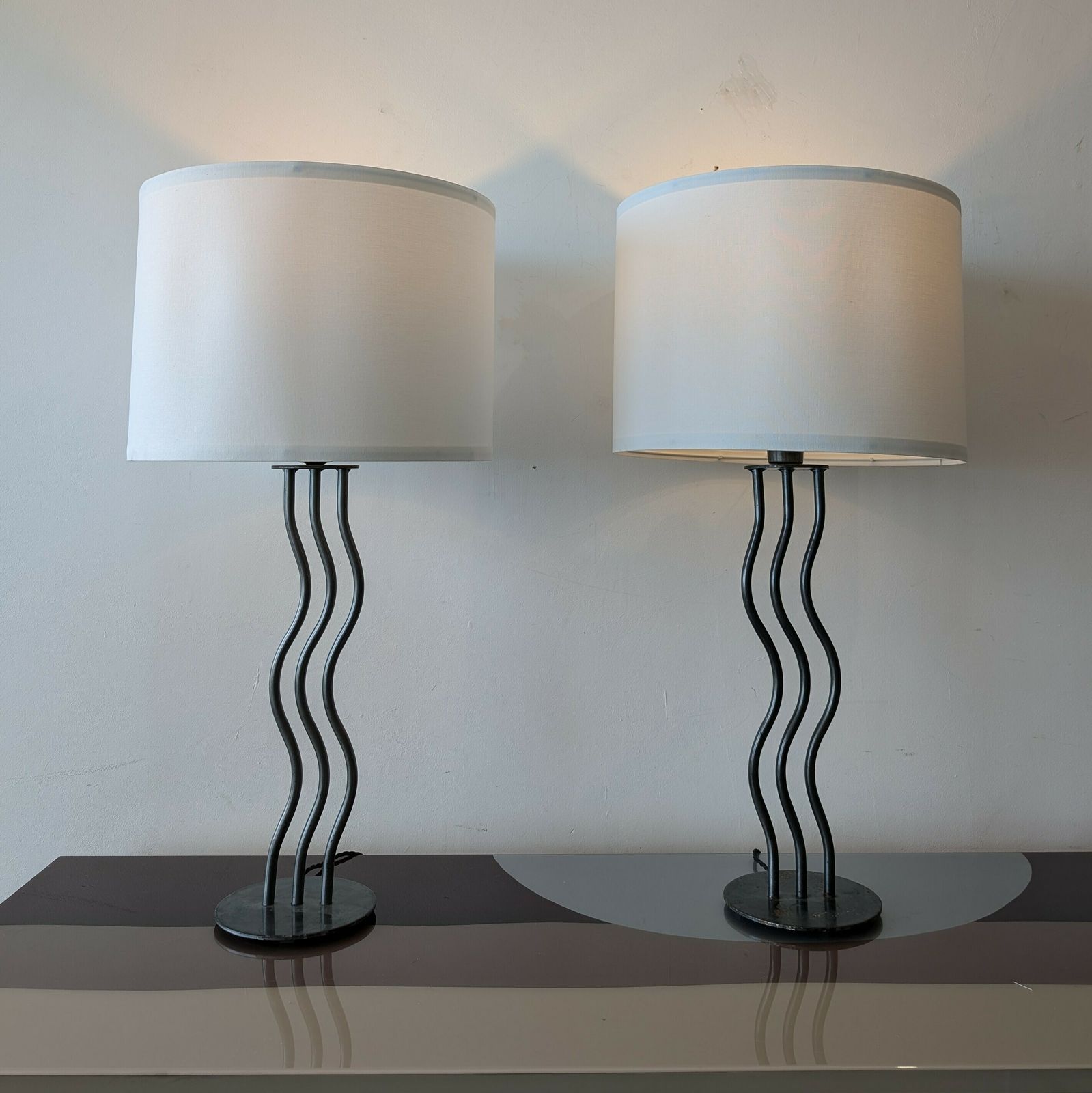 Pair Of Vintage Post Modern 1980s American Black Steel Wiggle Lamps photo vintage