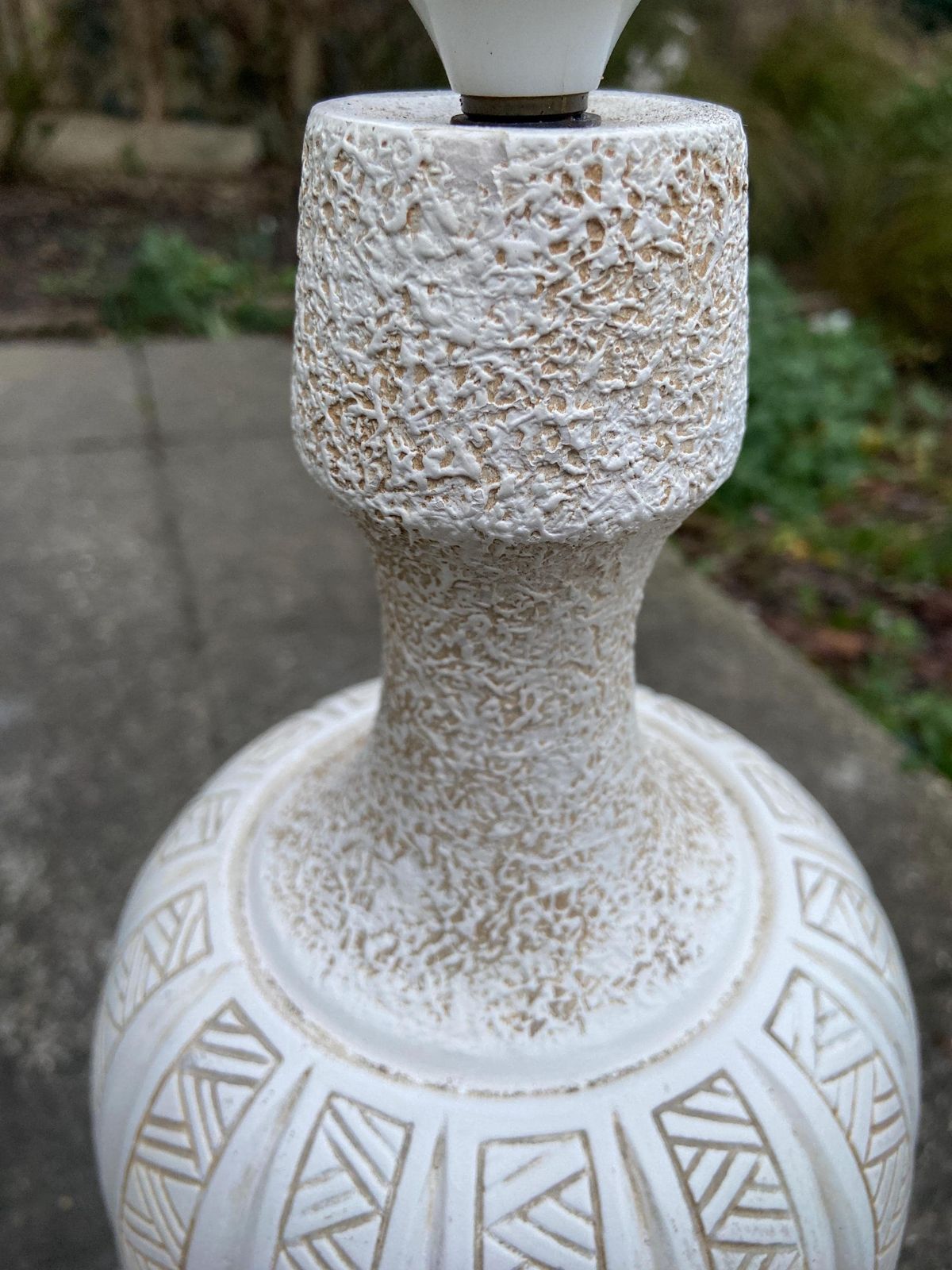 Super Tall Retro 1970s White Pottery Table Lamp On Wooden Base   Vase Style, Stickle Finish And Geometric Design   63 Cm Tall photo furniture