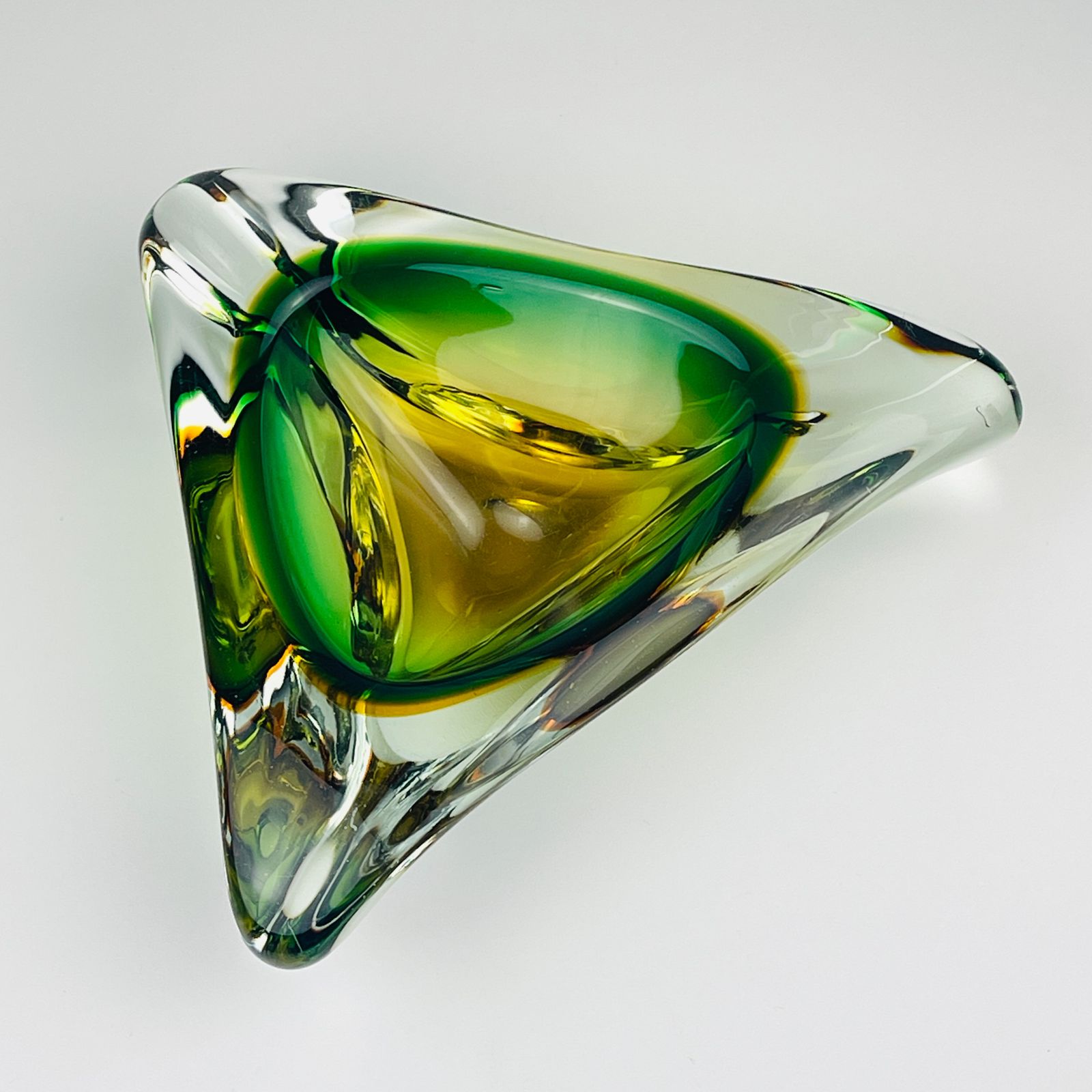 Sommerso Murano Glass Ashtray By Arte Nuova, Italy, 1960s photo vinterior