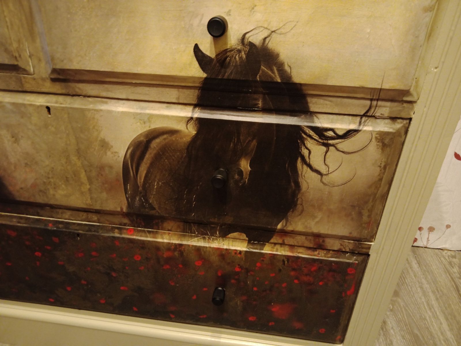 Hand Painted Plus Decoupage Vintage Chest With 2 Beautiful Wild Horses In Poppy Field photo 135.0