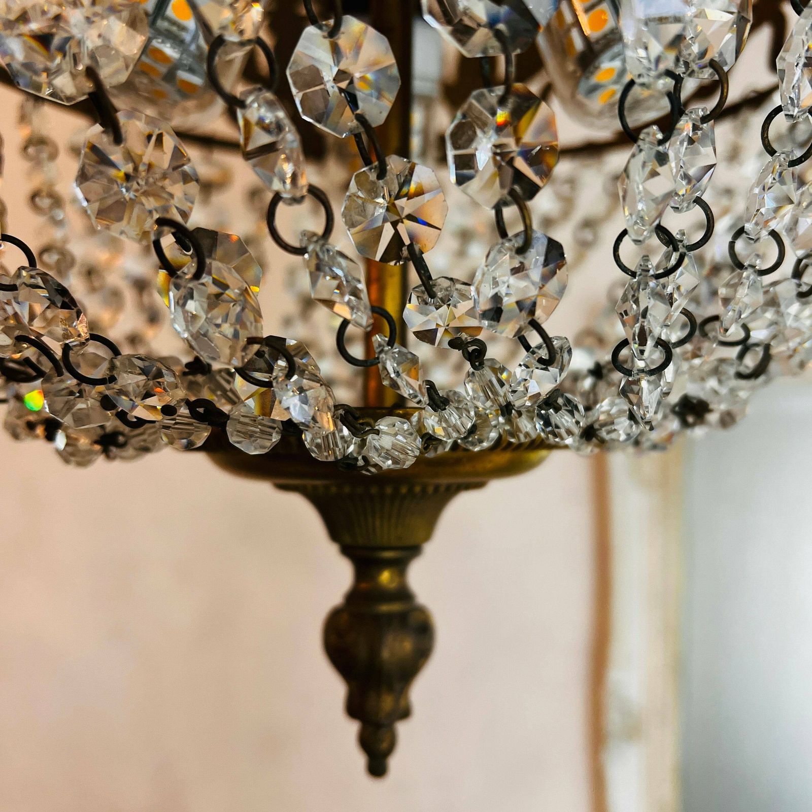 photo furniture Vintage Chandelier, French Crystal Button Tent And Bag Chandelier, Home Lighting