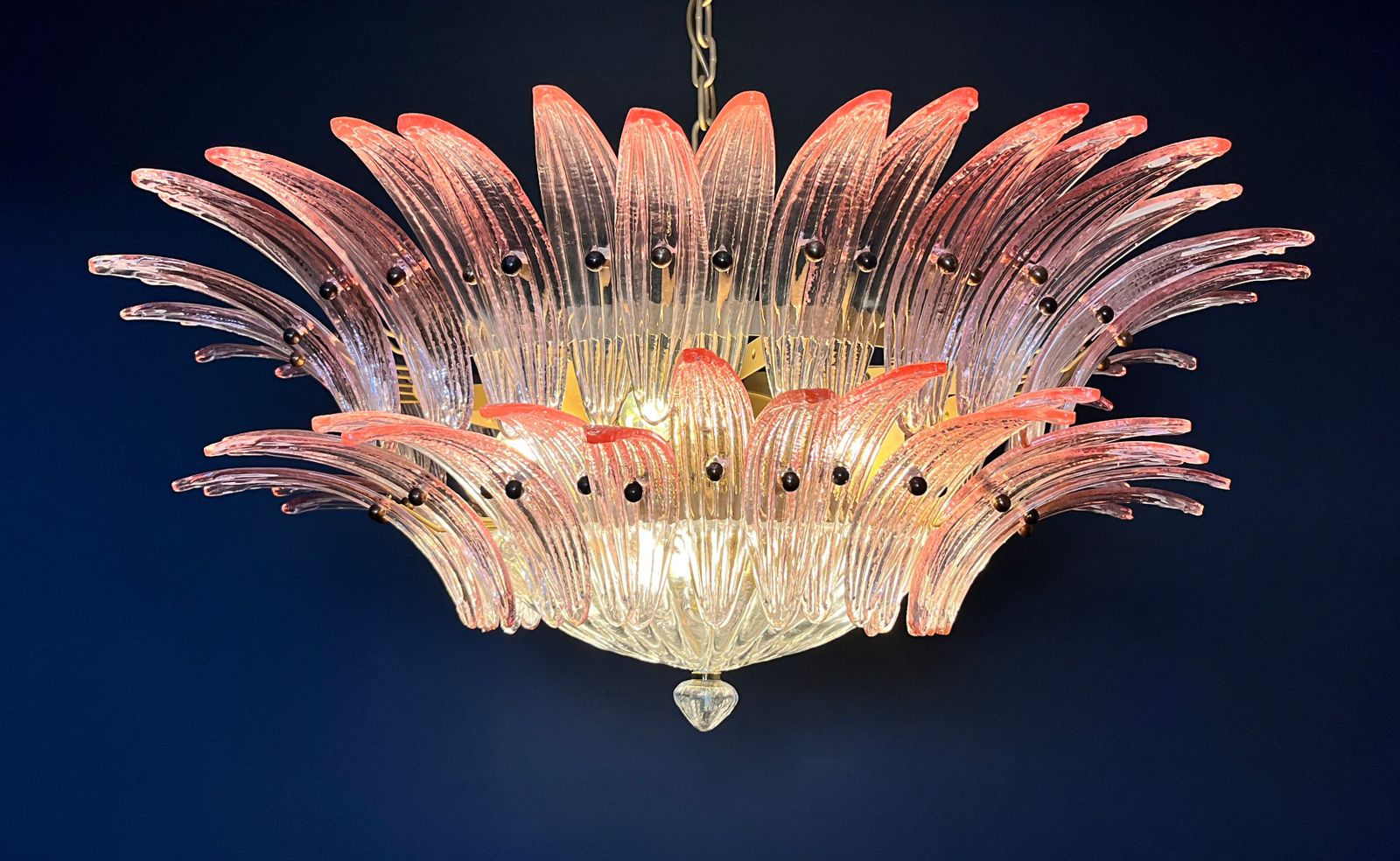 Murano Chandelier Original Palmette, Two Levels, 82 Pink Glasses photo vinterior