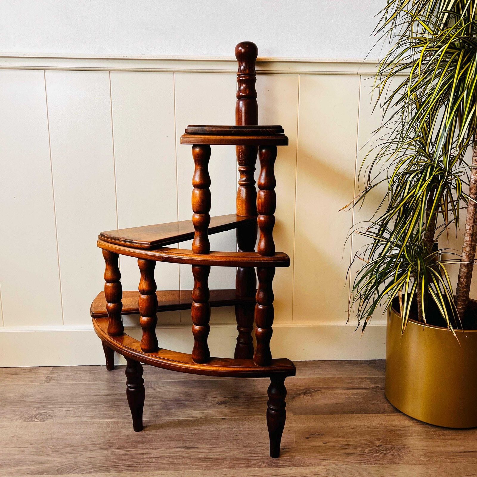 Vintage Carved Library Three Tier Step Ladder, Spiral Library Stairs, Antique Style Stairs Semi Circular