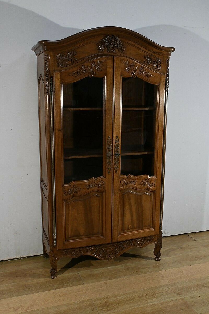 Walnut Display Cabinet, Louis XV Style – Late 19th Century
