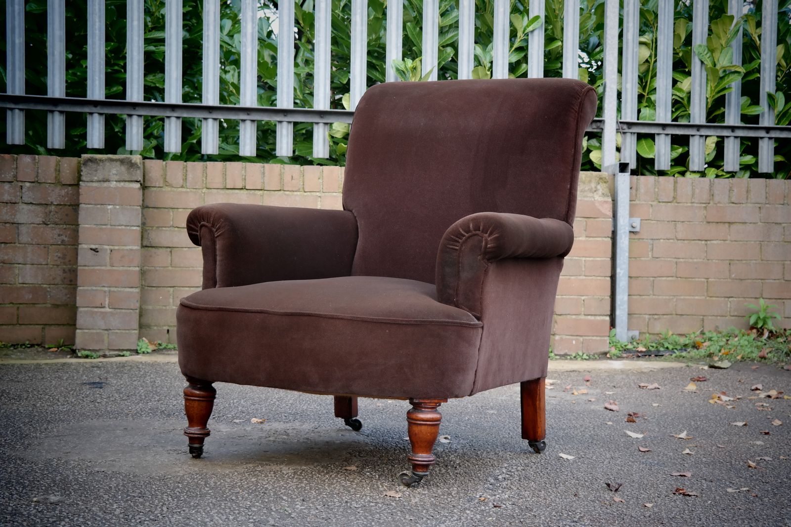 A Deep Seated 19th Century Howard Style Club Armchair In Brown Mohair Velvet