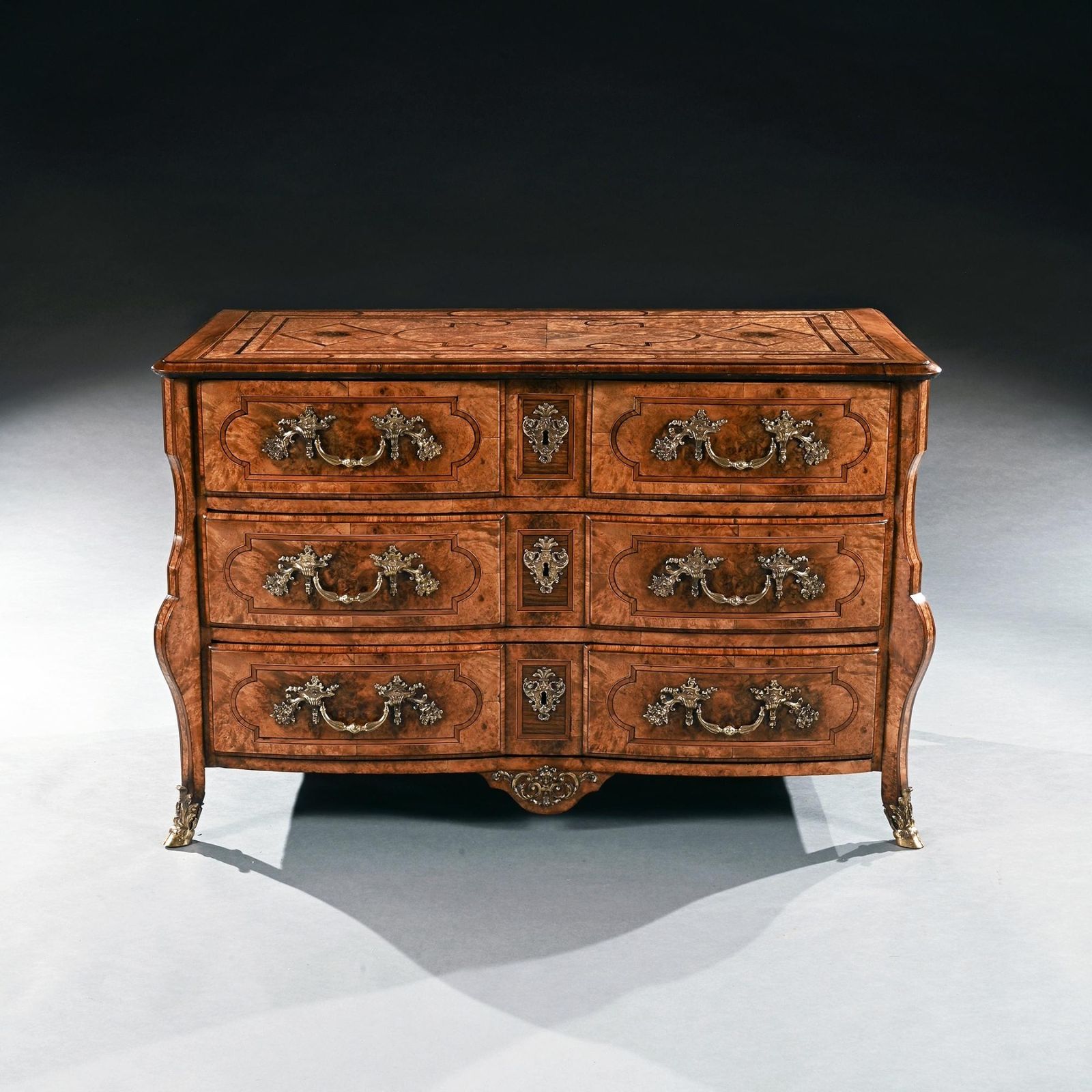 Early 18th Century Regence Burr Maple Commode Attributed To Thomas Hache Of Grenoble photo vintage