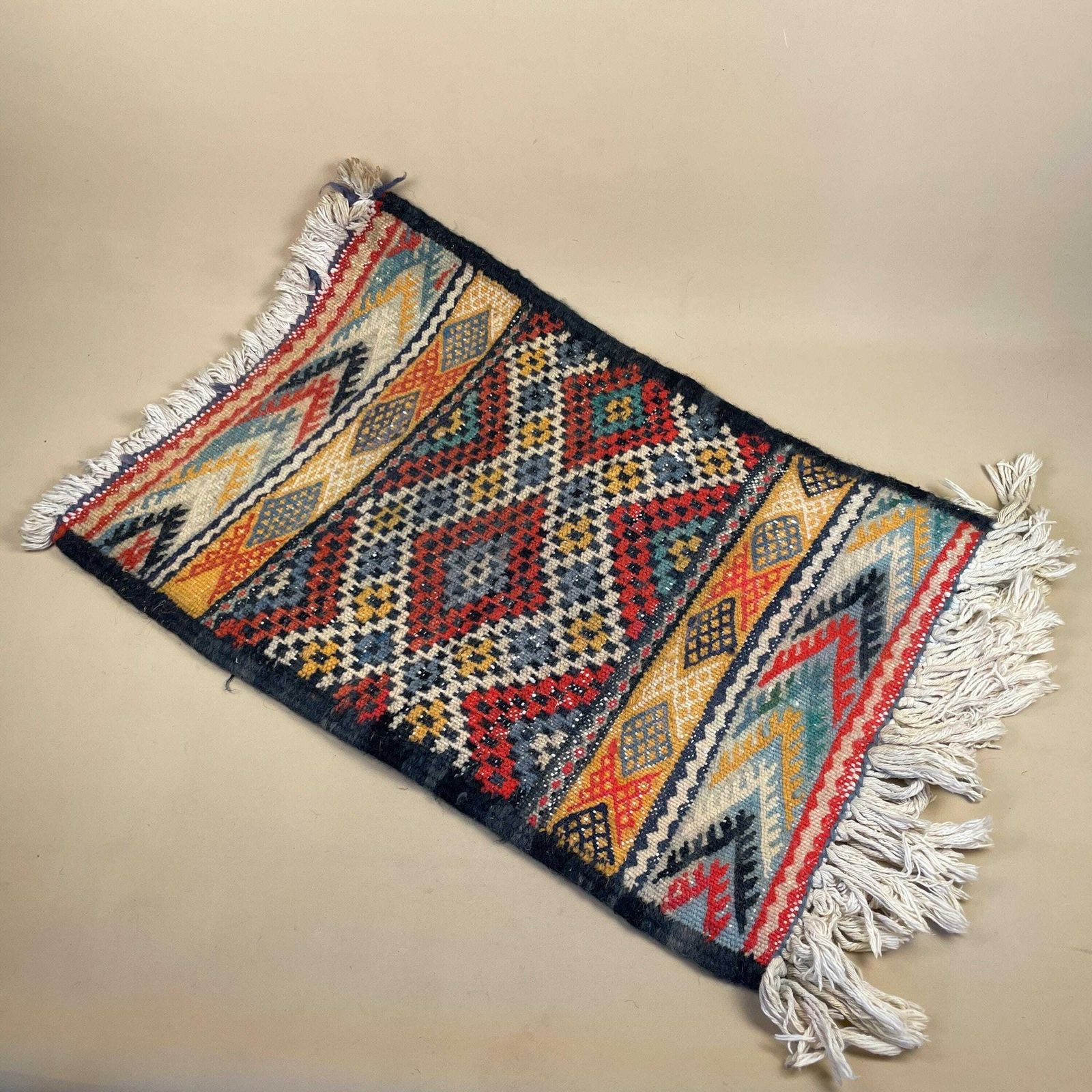 Antique Woven Rug Carpet Mat Rectangle Wool Vintage Pattern Woven Floor Mat Handmade Textile Patterned Pattern Small Furniture photo for sale