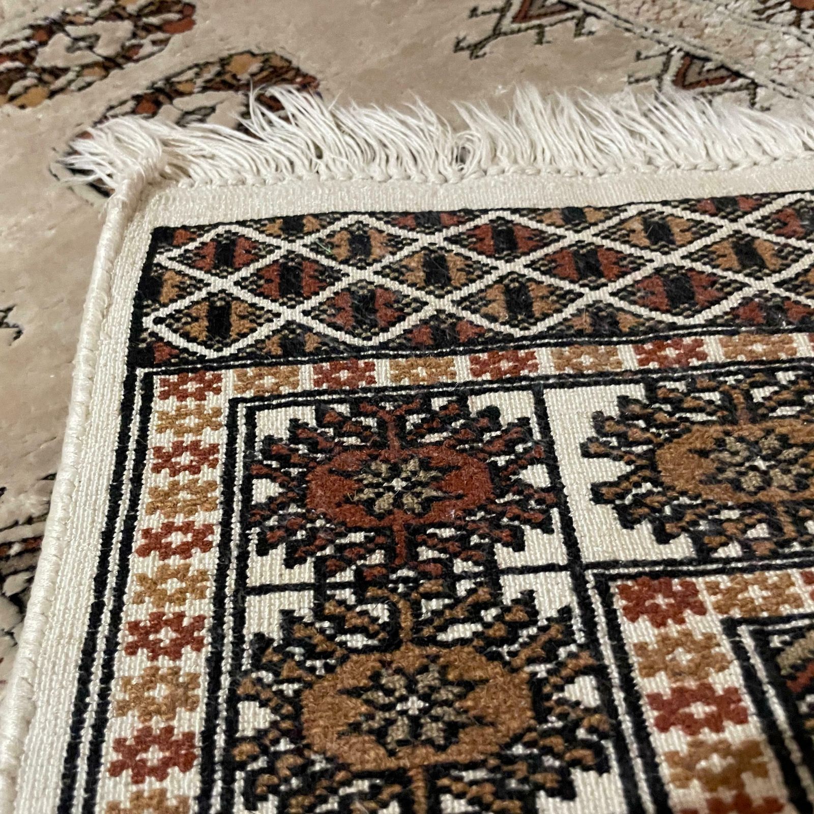 photo furniture Antique Woven Rug Carpet Mat Rectangle Wool Vintage Pattern Bokhara Woven Floor Mat Handmade Textile Patterned Pattern Cream Small