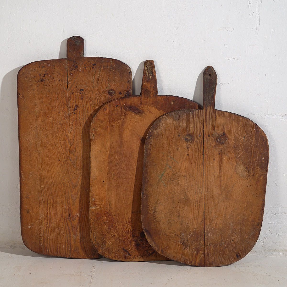 Antique Cheese Cutting Boards (C.1920). Set Of 3 Pieces #25 photo vinterior