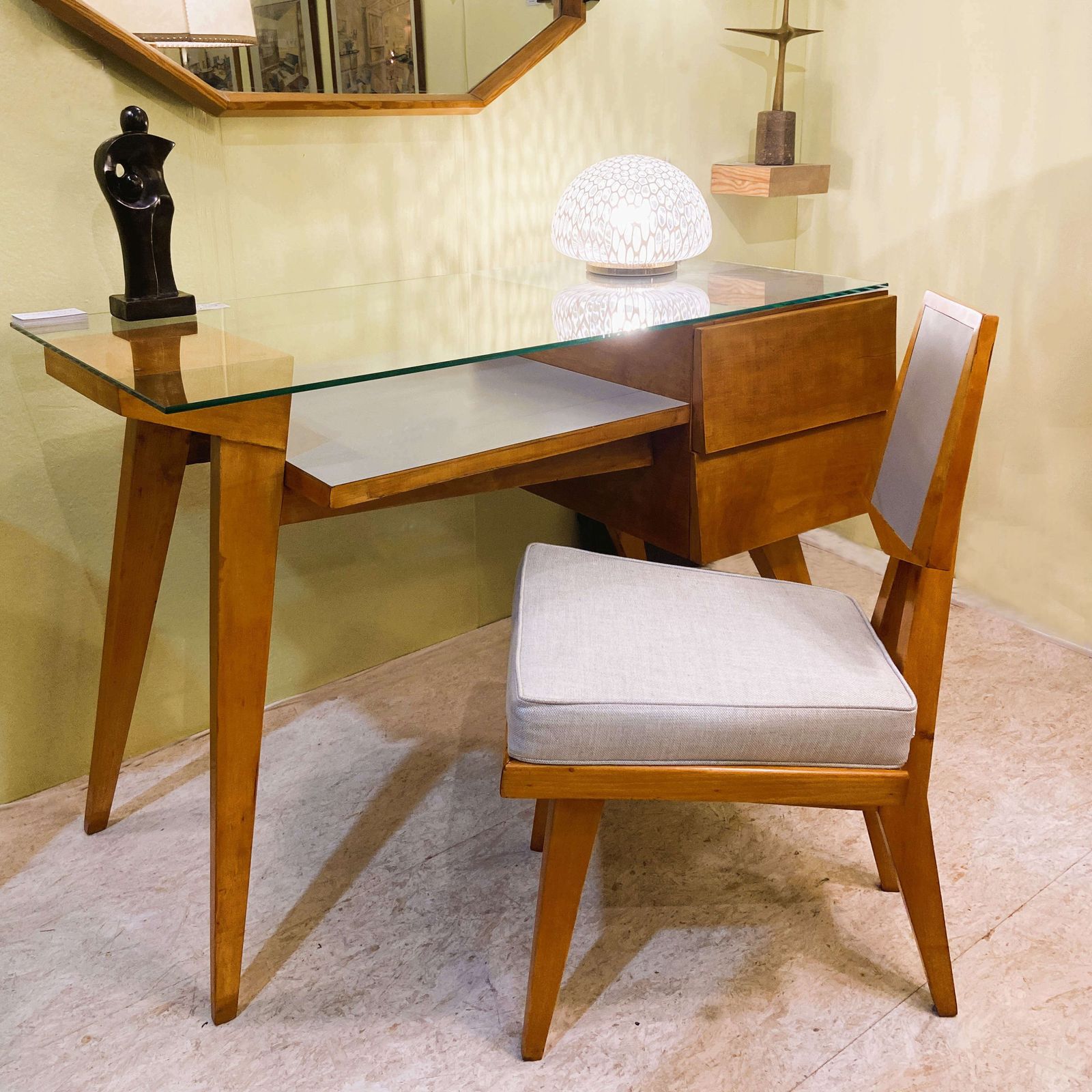 Italian 1950's Desk And Chair In The Manner Of Gio Ponti photo vinterior