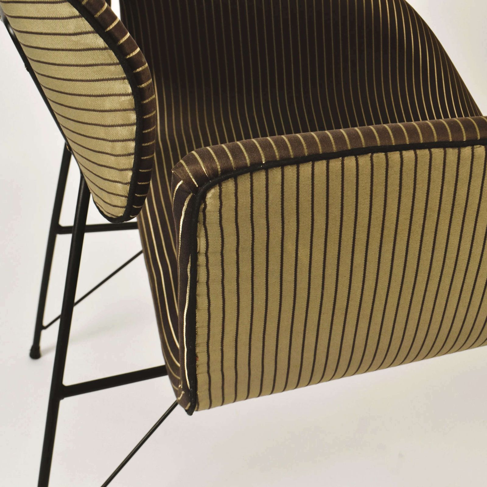 photo buy Pair Of Modernist Lounge Chairs On Metal Legs, Carlo Hauner & Eisler