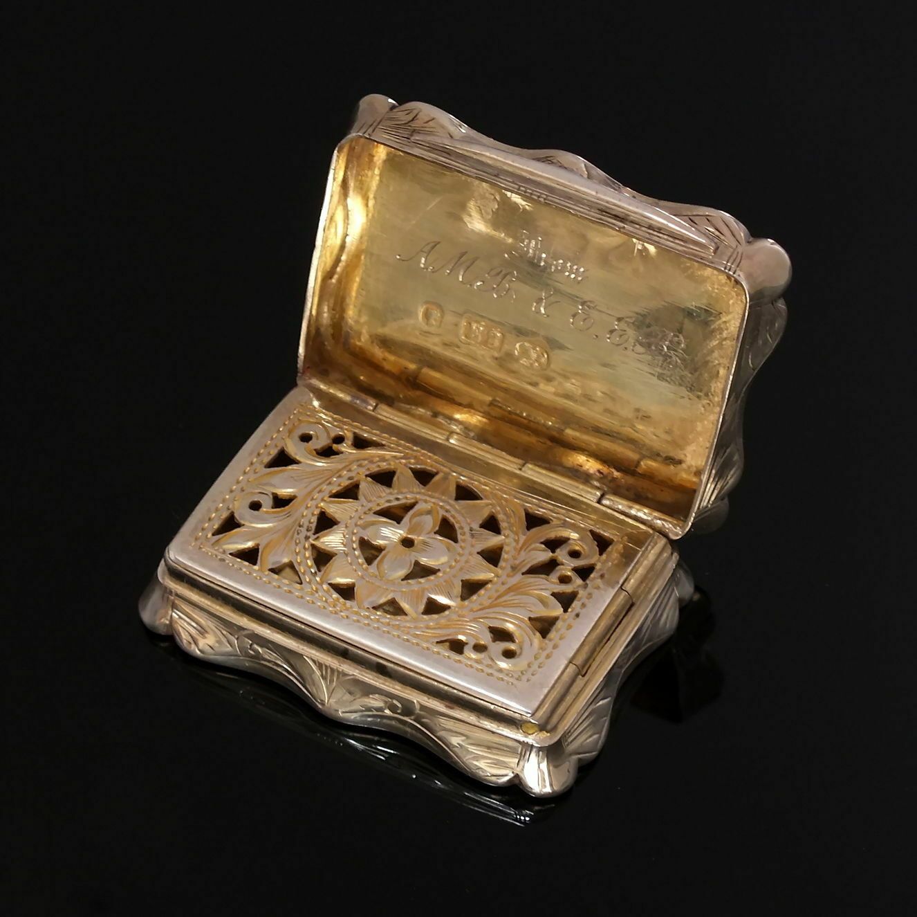 Rare Victorian Silver Vinaigrette By Edward Smith Birmingham 1856