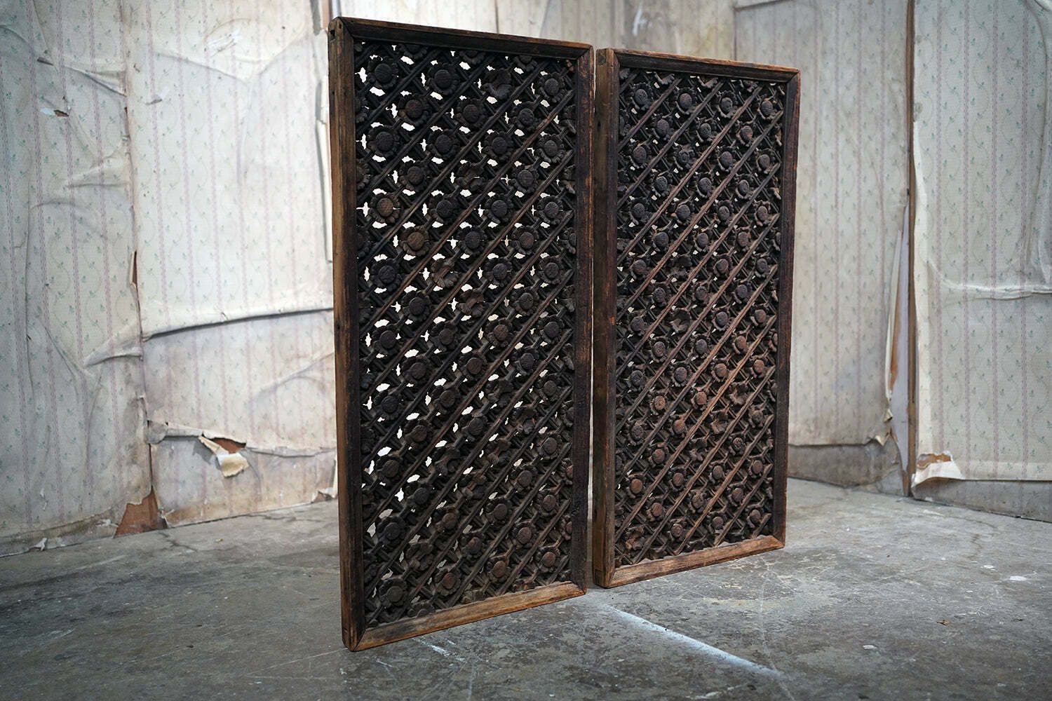 photo furniture A Rare Pair Of Yuan Dynasty Period Chinese Wooden Lattice Window Shutters C.1350