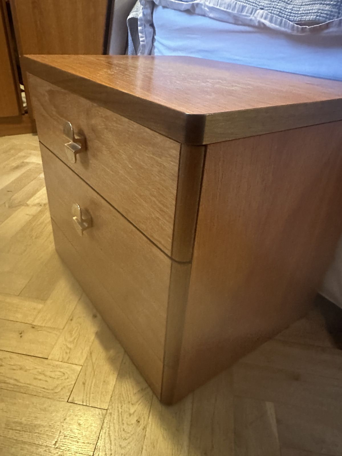 1987 Stag Bedside Cabinet