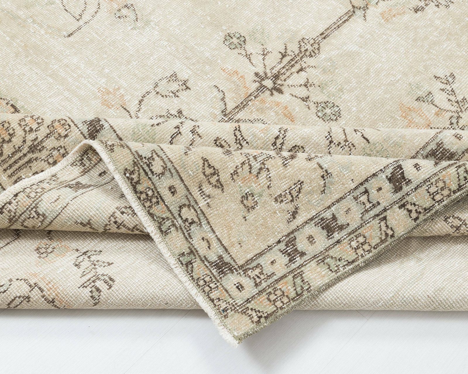 photo for sale Turkish Rug, Neutral Vintage Rug, Low Pile Rug, Unique Rug, Anatolian Rug, Neutral Rug, Living Room Rug, Antique Rug, A4065