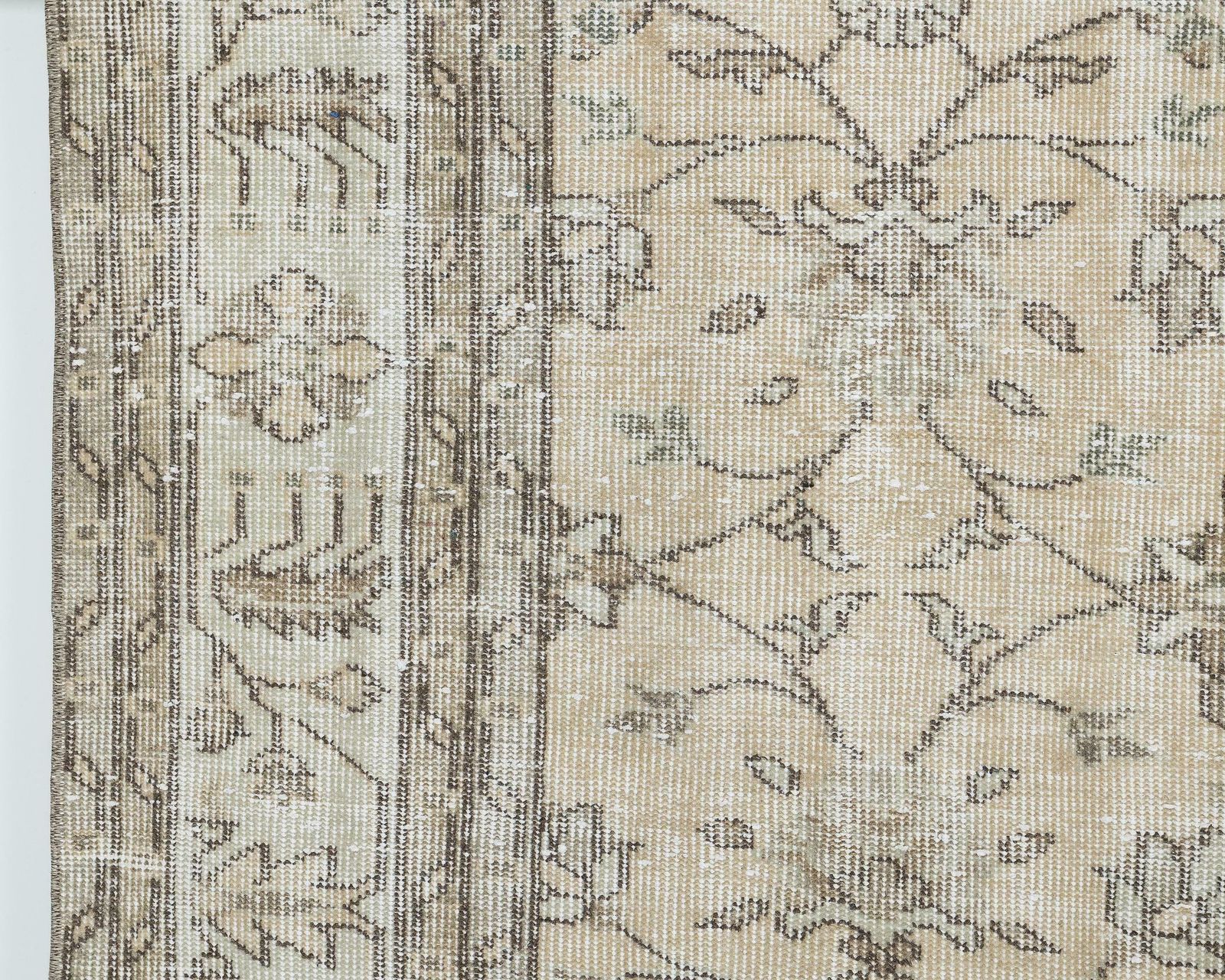 6x9 Vintage Rug, Neutral Turkish Rug, Antique Rug, Low Pile Rug,Oushak Rug, Anatolian Rug, Handmade Rug, Naturel Rug,Living Room Rug, A4588 photo Textiles
