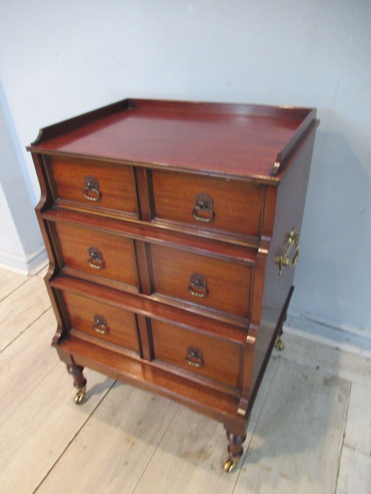 Quality Made   Regency Style  Chest Of Drawers  Mid Century. photo Furniture