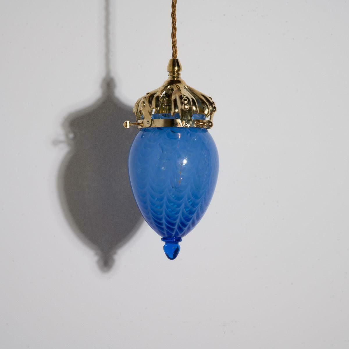 photo vintage Art Nouveau Style Polished Brass & Blue Swirl Vaseline Glass Acorn Shades