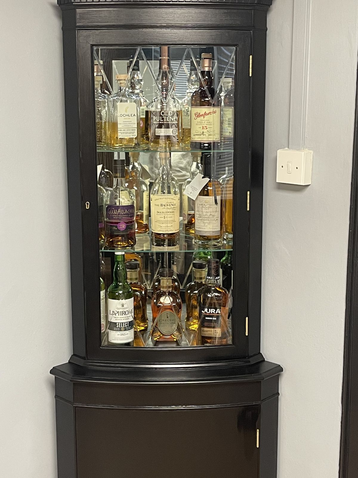 Mid Century Modern Whisky Cabinet photo for sale