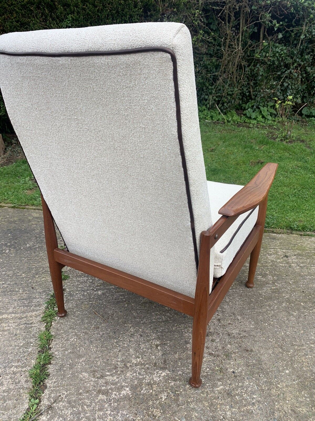 Guy Rodgers Armchair photo vinterior