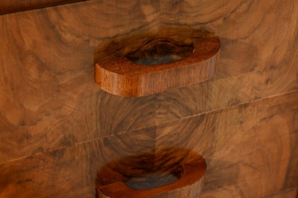 photo vinterior Rurka Glass Furniture In Burl Walnut, Art Deco – 1940
