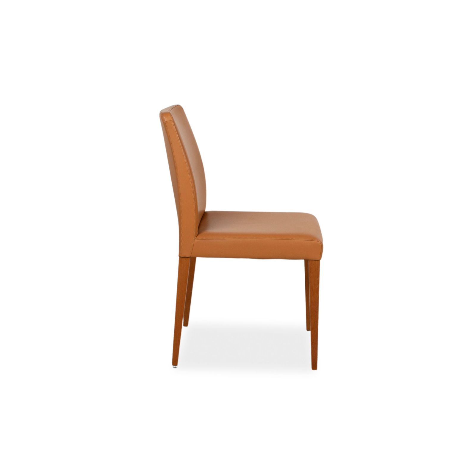photo furniture Lot de 6 chaises Poltrona Frau en cuir orange