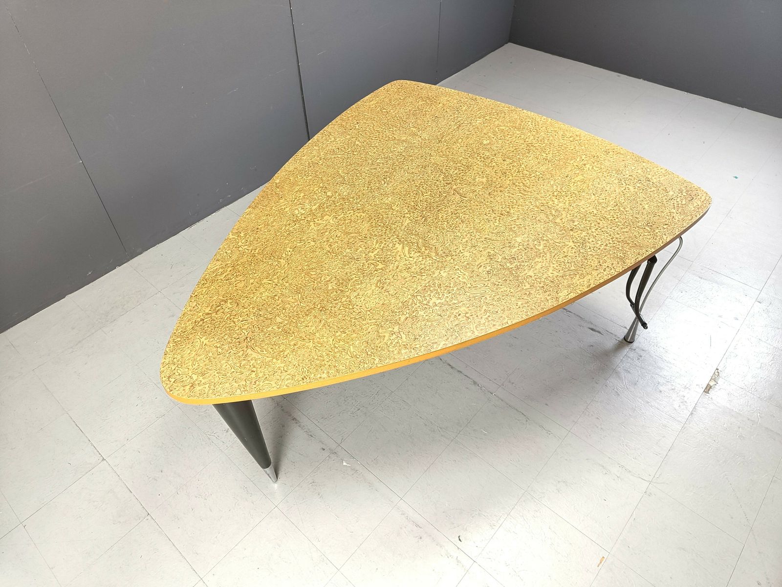 photo furniture Perry King & Santiago Miranda For Akaba Dining Table ‘La Vuelta’   1980s