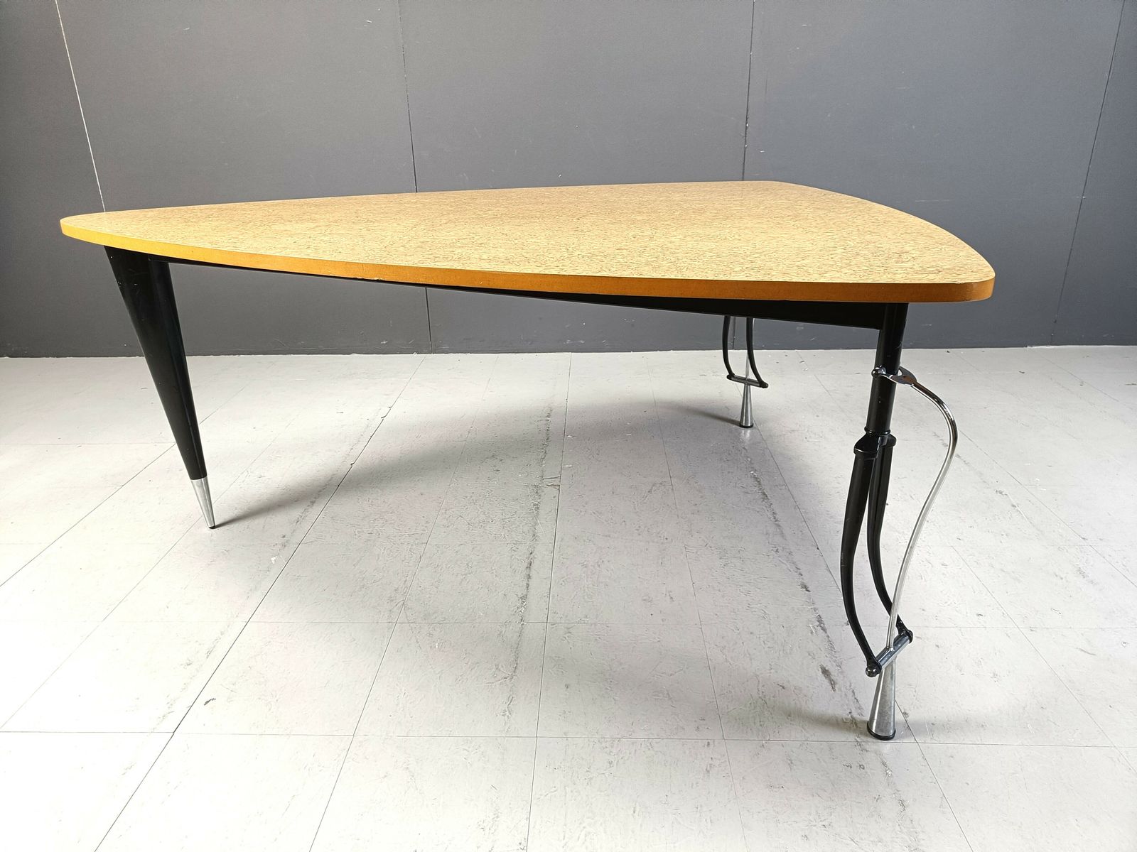 Perry King & Santiago Miranda For Akaba Dining Table ‘La Vuelta’   1980s