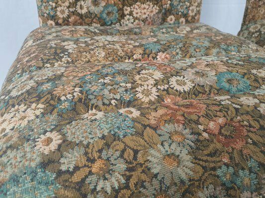 Furniture Vintage Chairs With Floral Fabric, 1970s, Set Of 2 photo