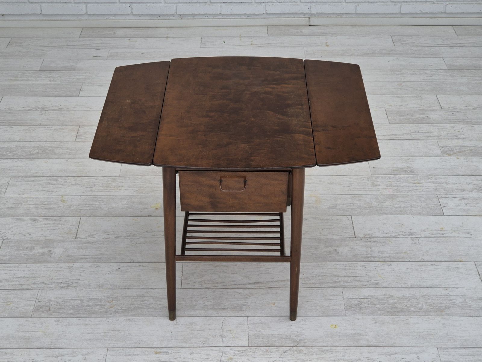 590.0 1950s, Danish Foldable Table  Original Condition. photo