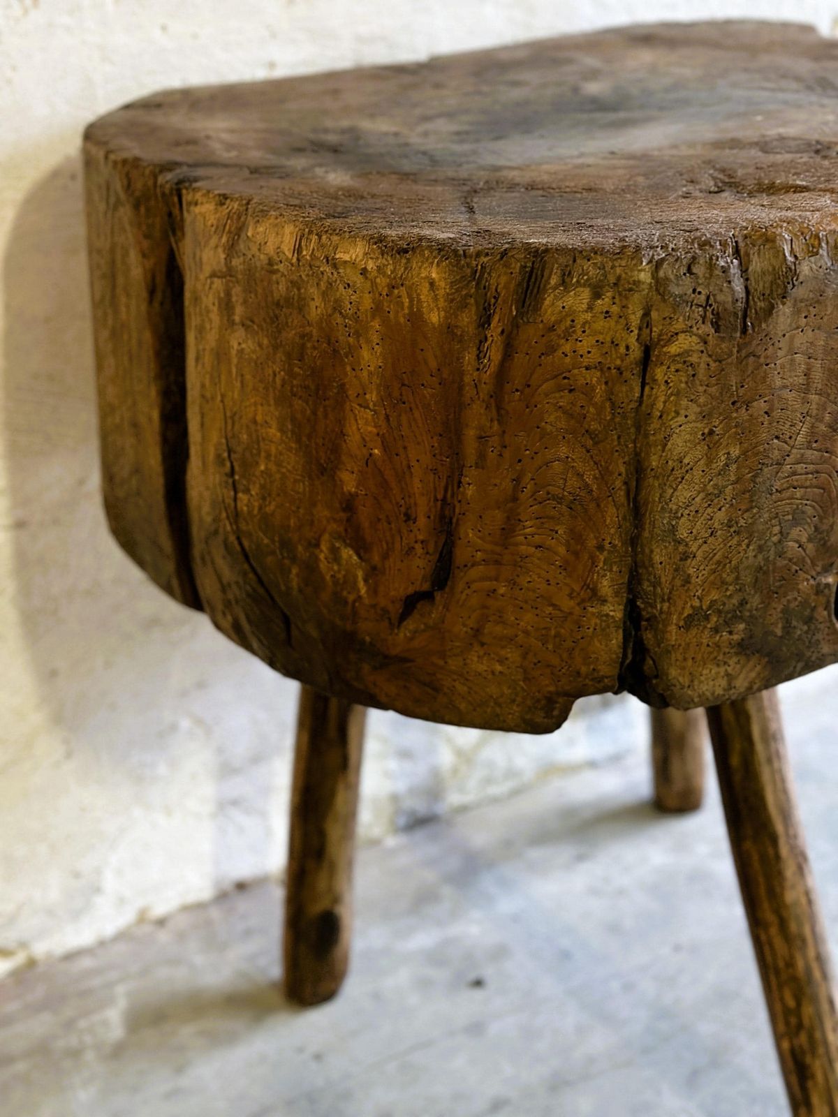 19thc French Provincial Elm Chopping Block Table, France. photo 850.0