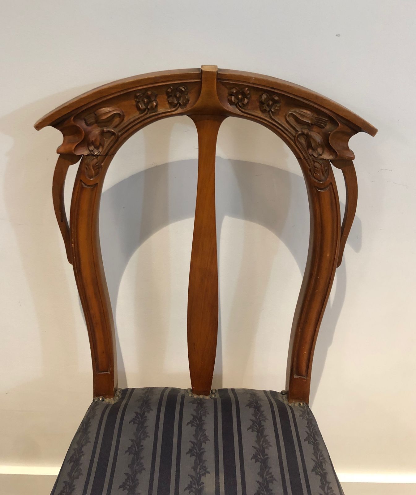 Set Of 4 Cherry Wood Chairs Decorated With Flowers And Plants From The Art Nouveau Period photo buy