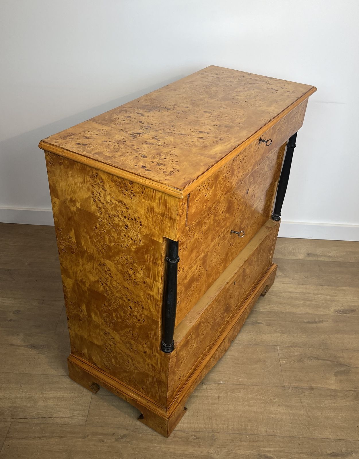 Small Biedermeier Style Chest Of Drawers With Four Drawers In Speckled Maple photo Furniture