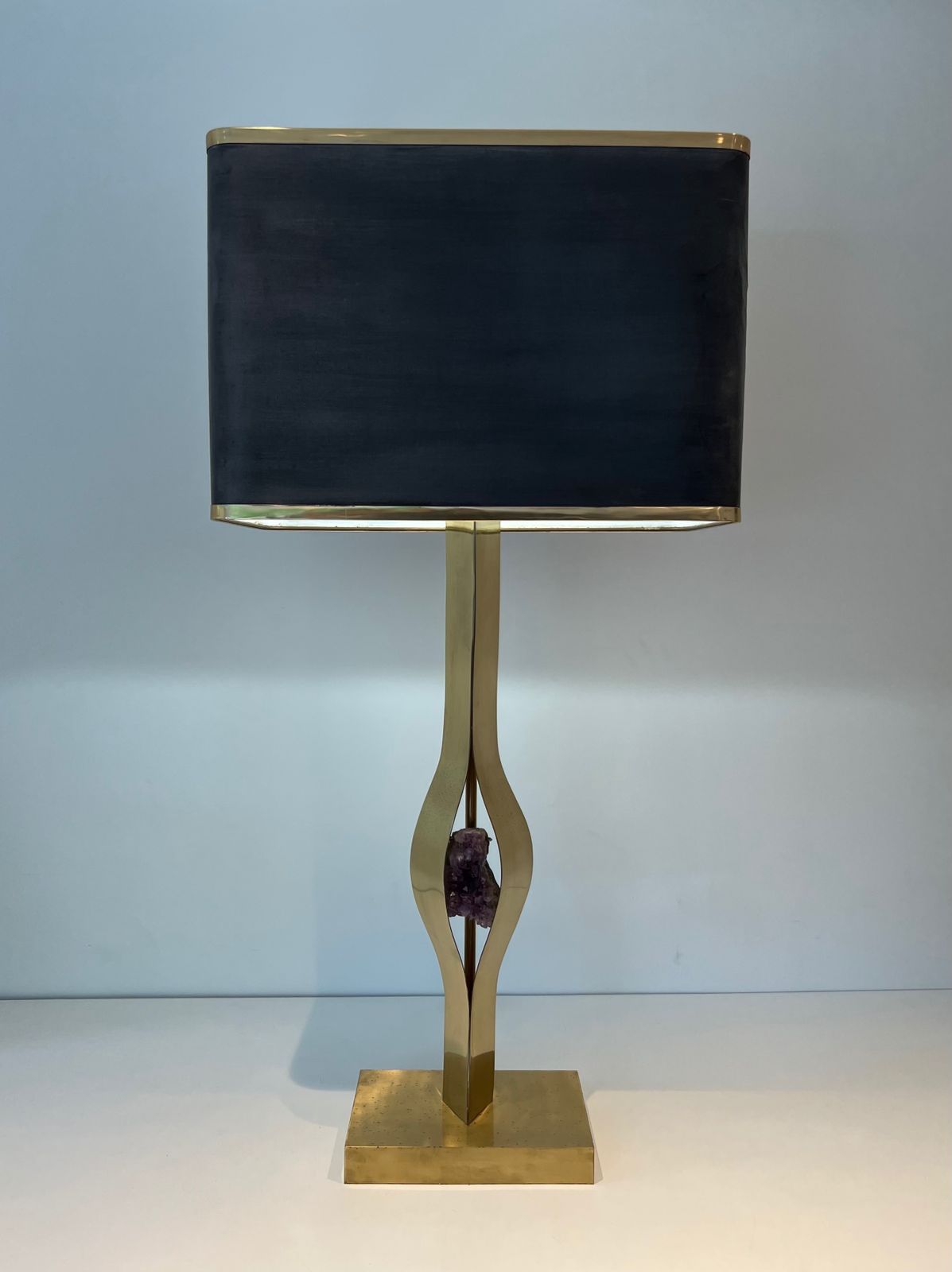 Important Sculptural Brass Lamp Composed Of An Amethyst By Willy Daro photo furniture
