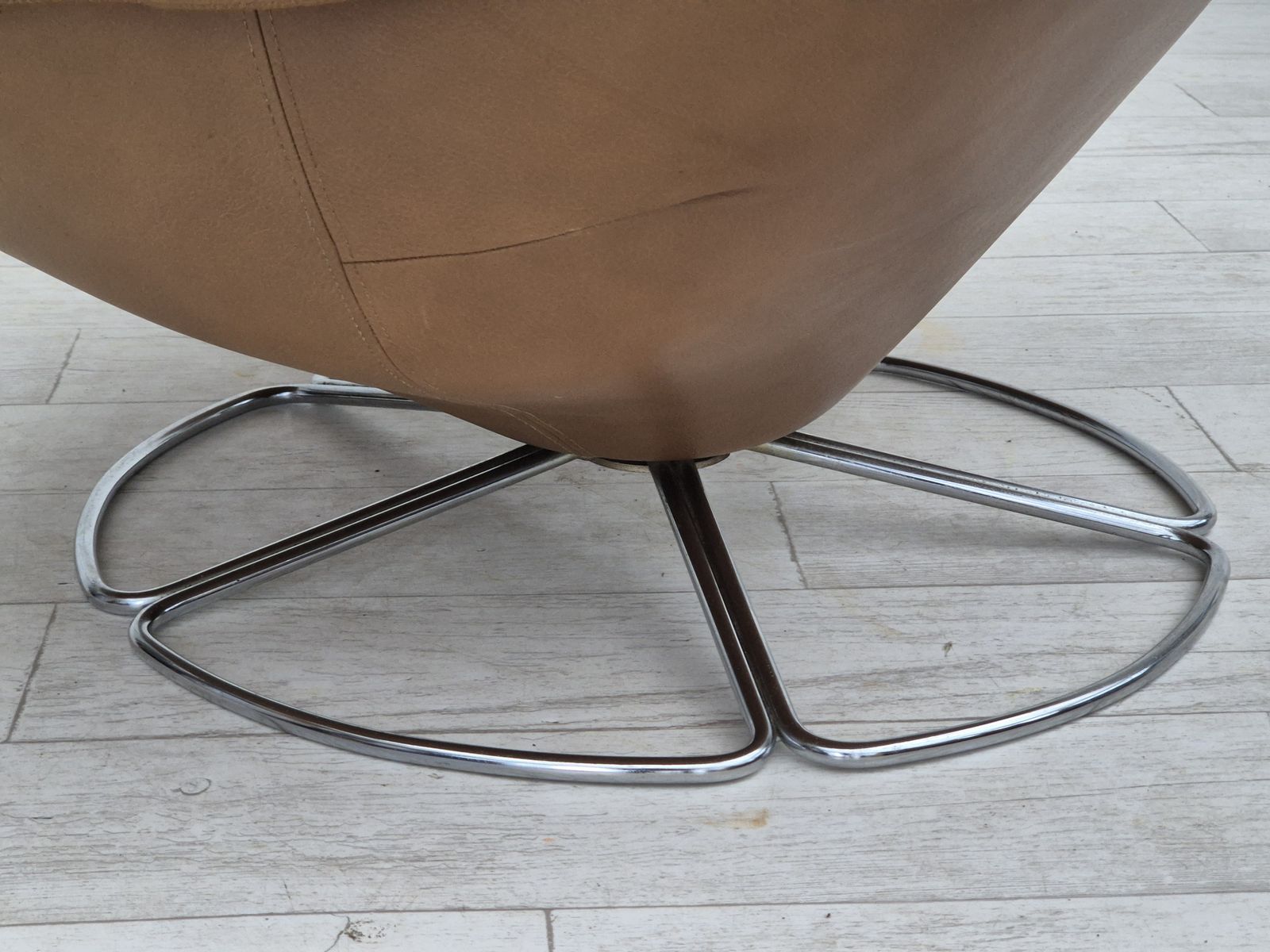 Furniture 1970s, Scandinavian Swivel Chair, Original Condition, Brown Furniture Leather. photo