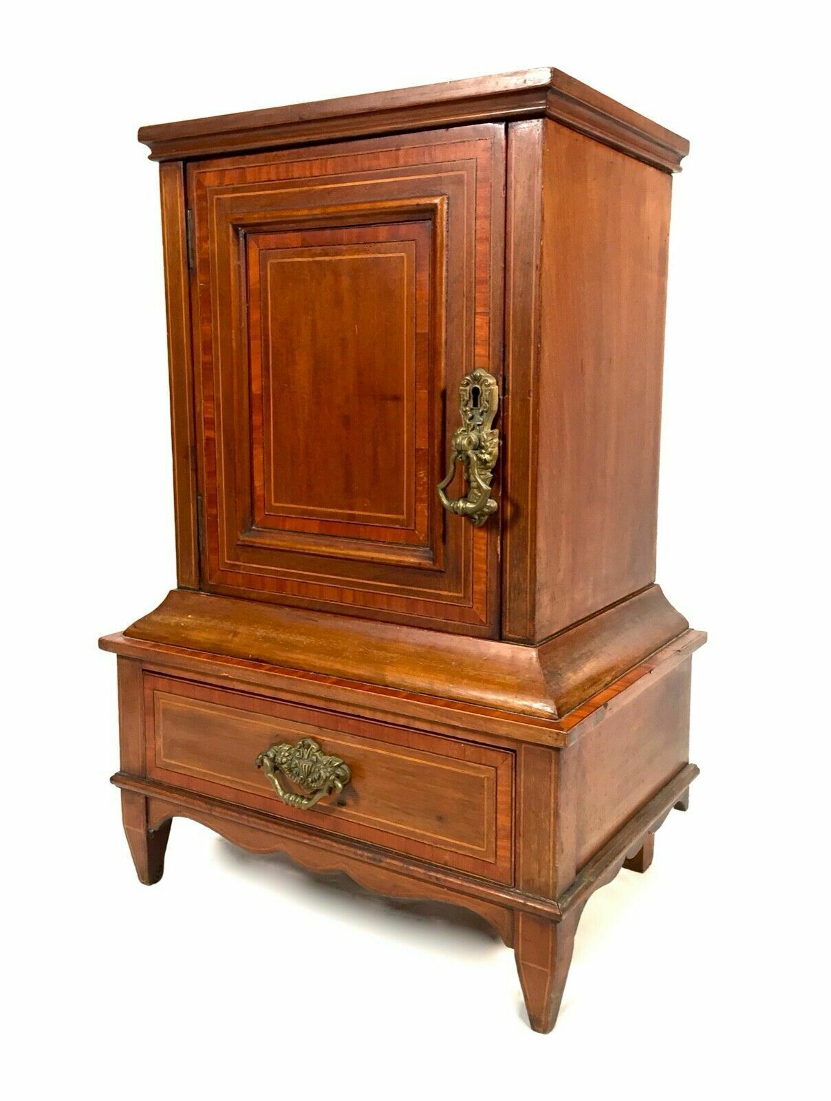 Antique Miniature 19th Century Wooden Display Cabinet   Apprentice Furniture
