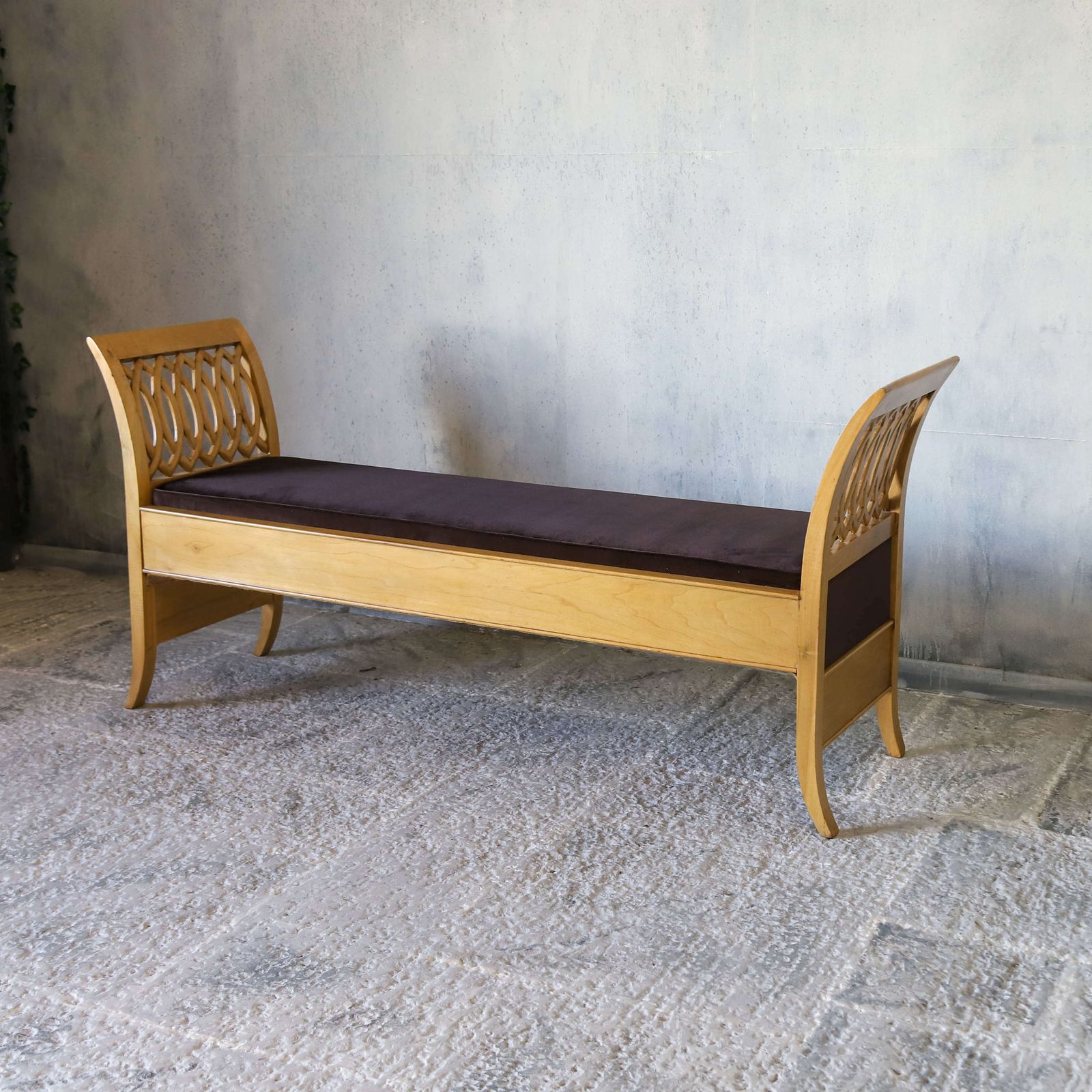 Italian 1940s Daybed Window Seat Attributed To Paolo Buffa photo for sale