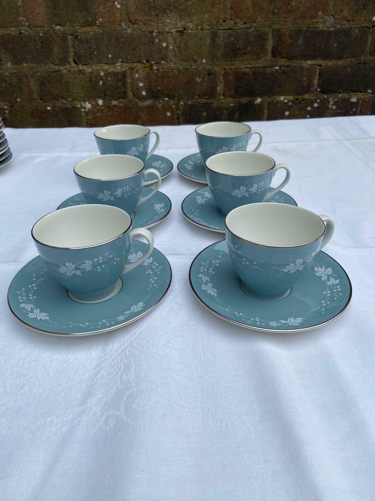 Mid Century Reflection Royal Doulton Dinner Service   83 Pieces   Vgc   Blue Grey Floral Pattern With White photo buy