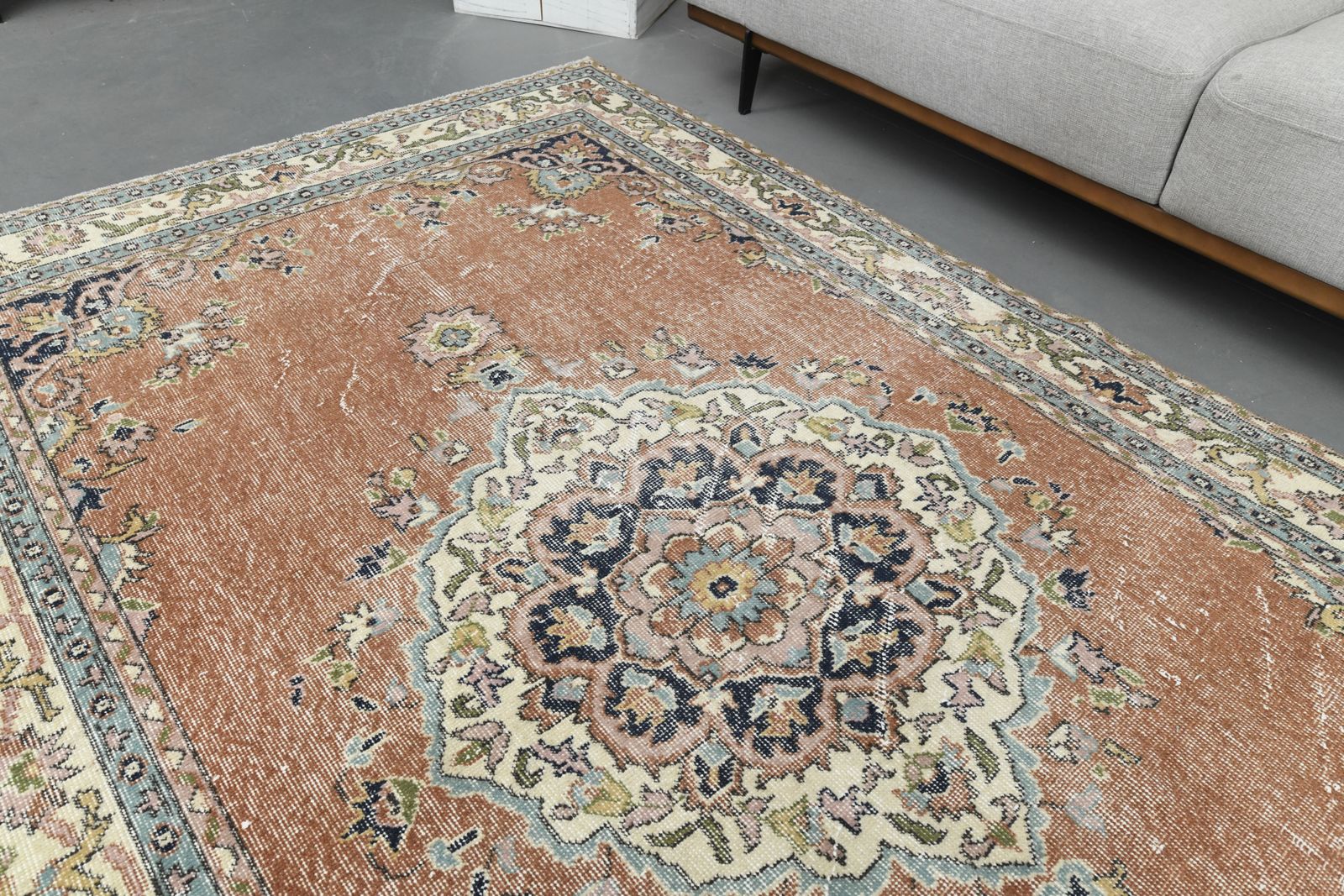 163x268 Cm Turkish Area Rug, Vintage Rugs, Oushak Carpet, Living Room, Handmade Floor, Washable, photo furniture