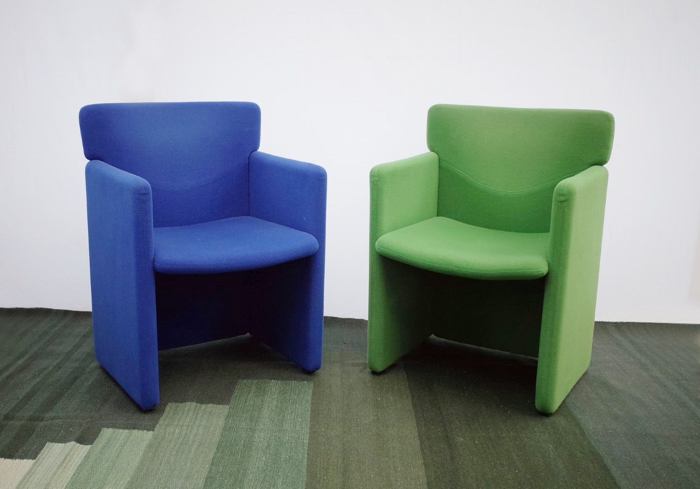 photo vinterior 2 Italian Chairs Armchair Centro Progetti Tecno Model S148